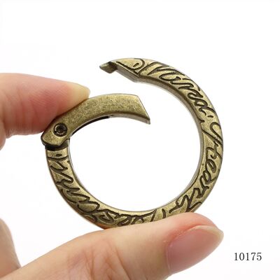 Antique Brass Vintage Style Custom Debossing Logo Snap Gate O Ring For Key Chain