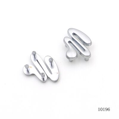 Custom Hat Metal Logo Zinc Alloy 15mm Small Metal Logo Tag With Post Mounting