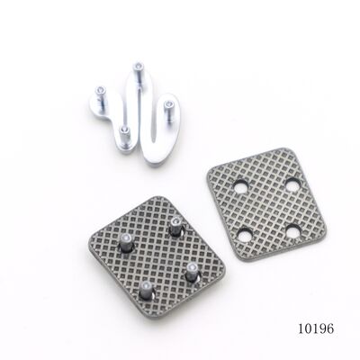 Custom Hat Metal Logo Zinc Alloy 15mm Small Metal Logo Tag With Post Mounting